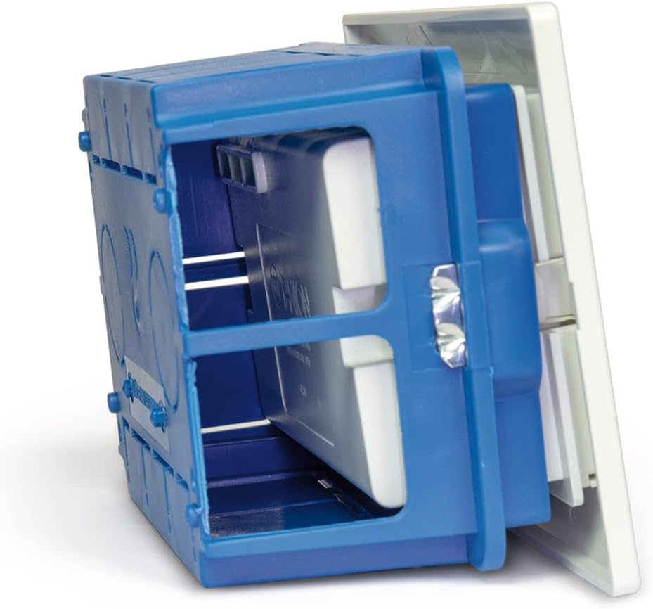 FANTON 42100 - Multipresa universale da incasso OPERA/PLAdoppia presa bipasso italo/tedesca 2P+T 16Aprecablata per scatola a 3 moduli