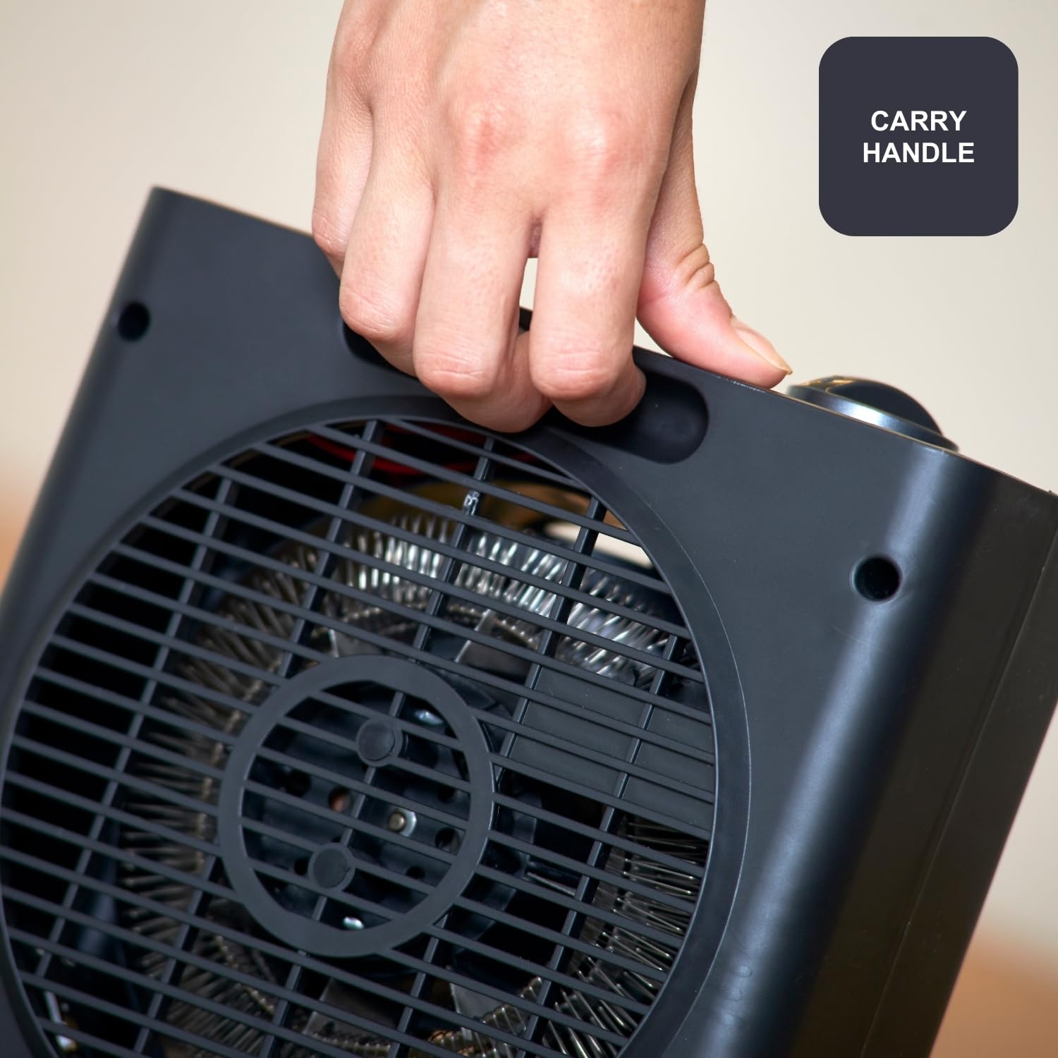 BLACK+DECKER BXSH2000E - Termoventilatore 2000W | 2 Livelli di Riscaldamento + Ventilatore | IP21 per Bagno | Termostato Regolabile | Anti-Surriscaldamento & Anti-Ribaltamento | Compatto con Maniglia