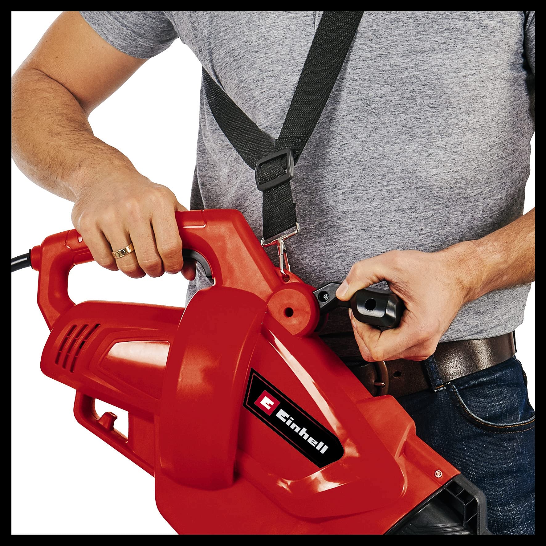 Einhell Aspiratore Elettrico GC-EL 3024 E, Aspirazione/Soffiaggio, Tubo Asp. Ø 75 mm, Potenza Asp. 650 m³/h, Trinciatura, Rapporto Triturazione 10:1, Vel. Soffiagg. 240 km/h, Sacco di Raccolta 40 L